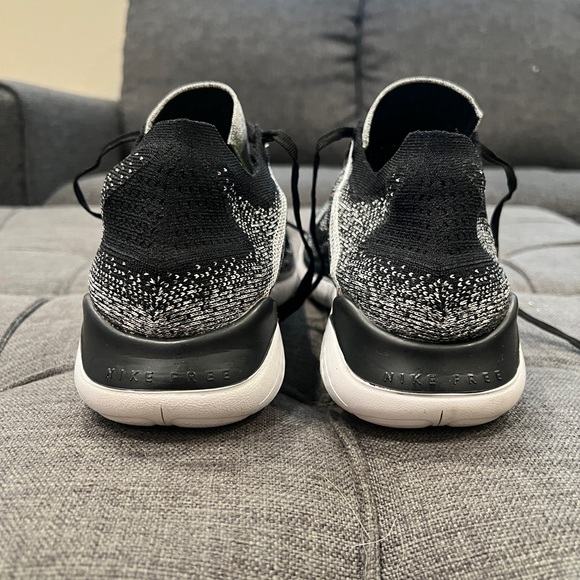 Nike Free Run Flyknit 2018 – White/Grey/Black, Size 10.5 - Picture 6 of 7